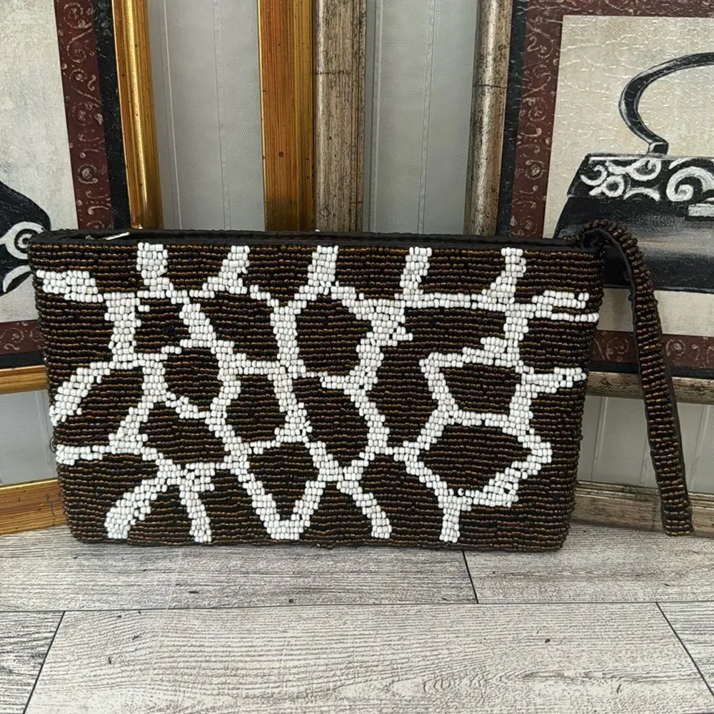 Giraffe Pattern Beaded Wristlet